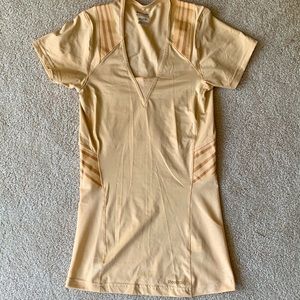 Reebok easy tone shirt, S